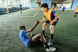 莫兰特这就过分了！还好詹姆斯没搭理他